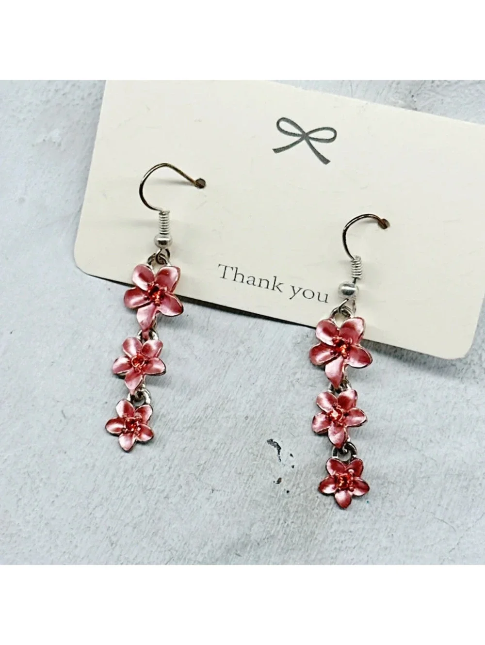 822mc. Coral Floral Earrings